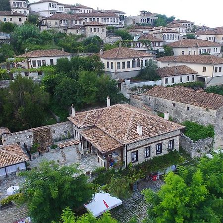 Guest House Iljesa Berat Zewnętrze zdjęcie