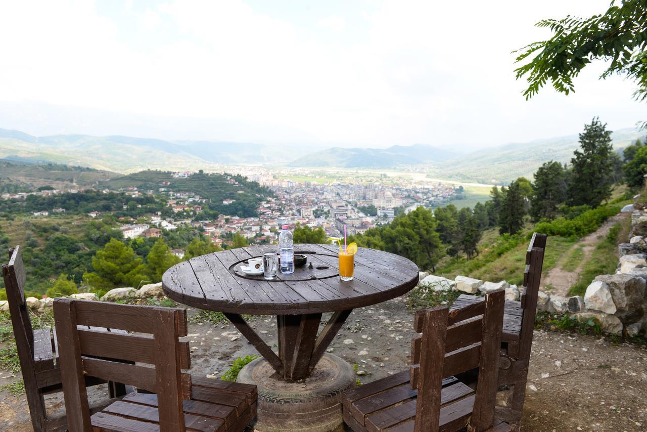 Guest House Iljesa Berat Zewnętrze zdjęcie