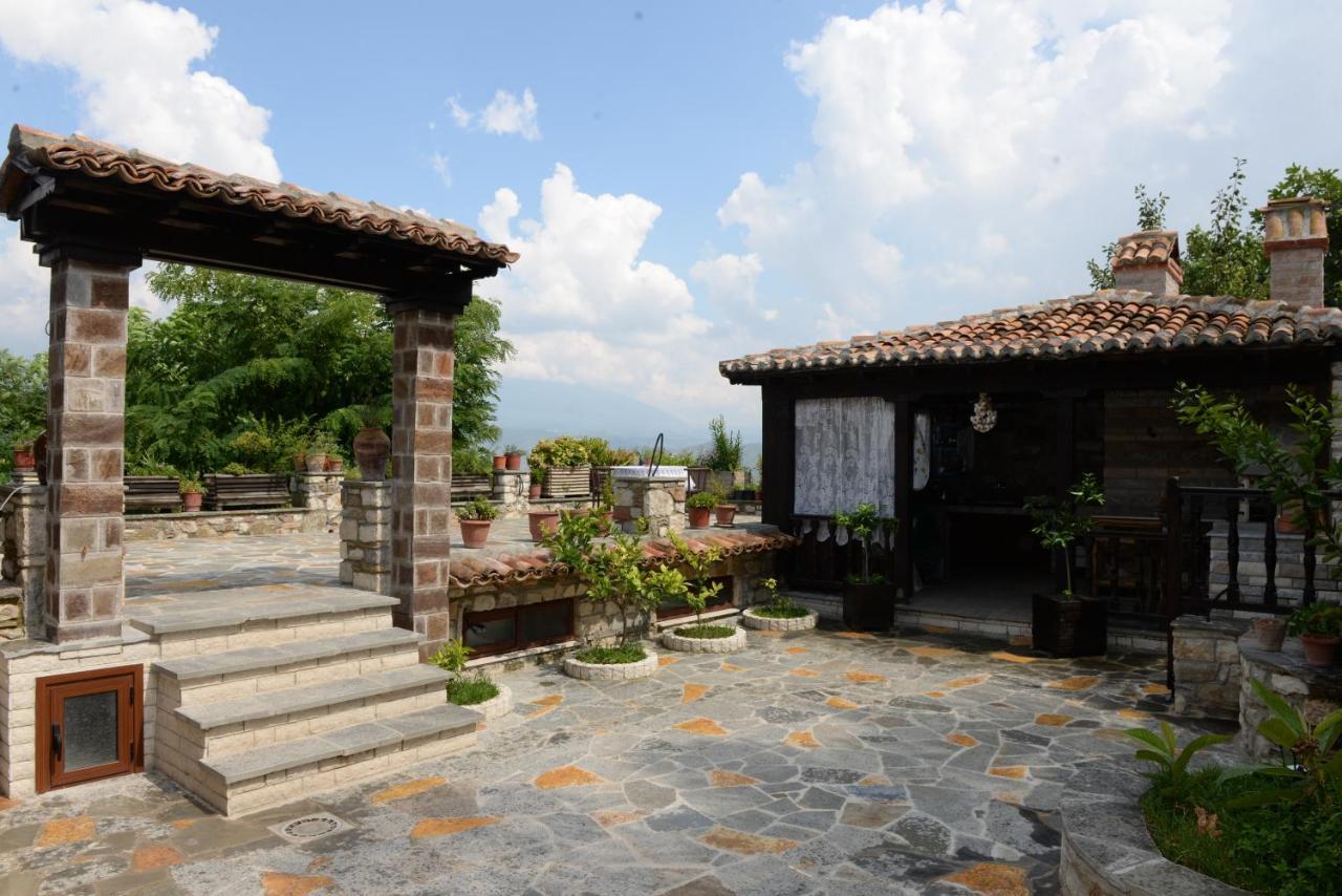 Guest House Iljesa Berat Zewnętrze zdjęcie