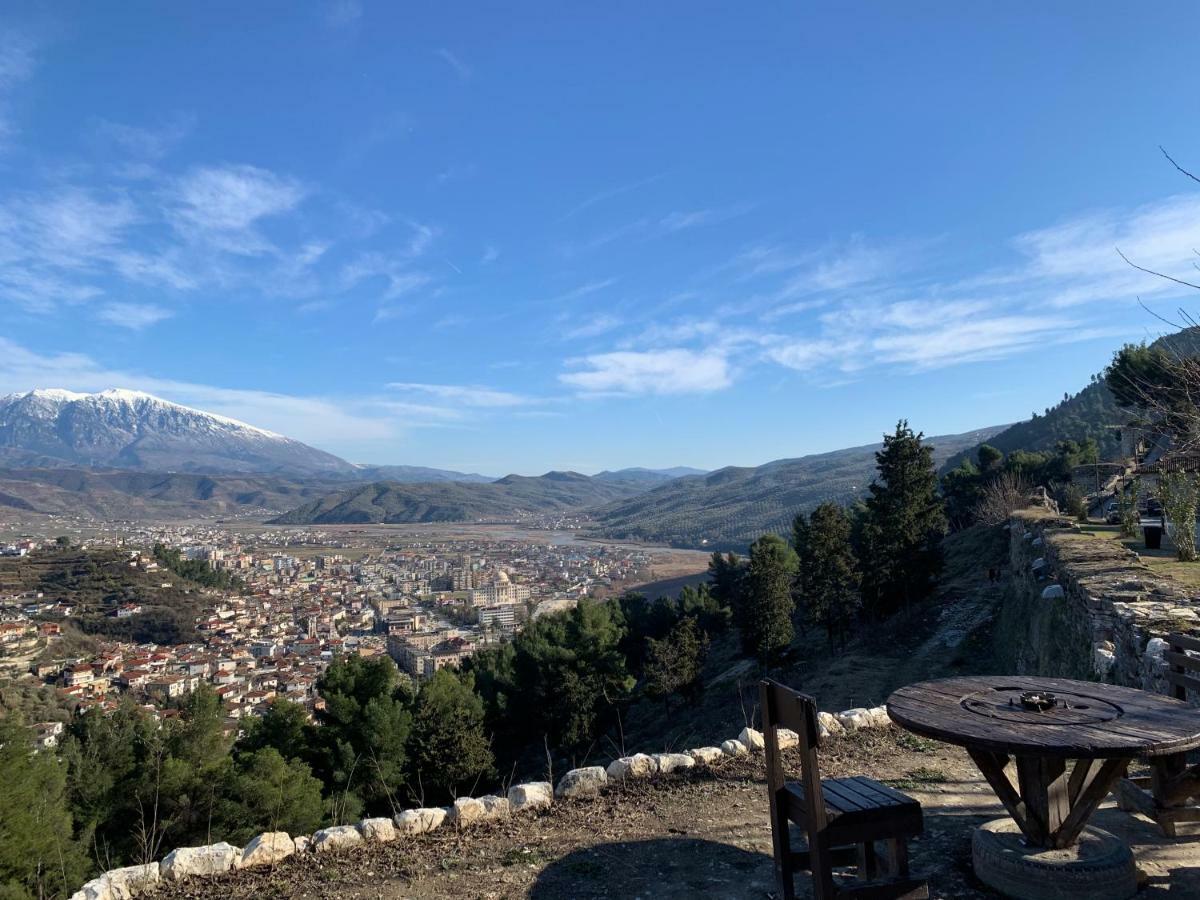 Guest House Iljesa Berat Zewnętrze zdjęcie